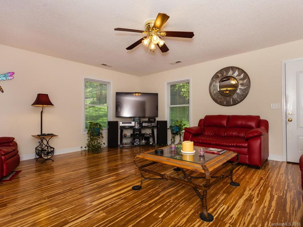 236 Wonder Road - Photo 6