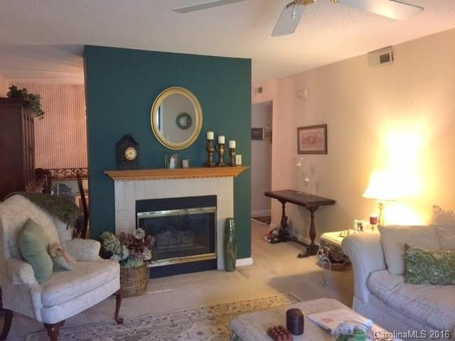 2103 Abbey Circle #U-3 - Photo 8
