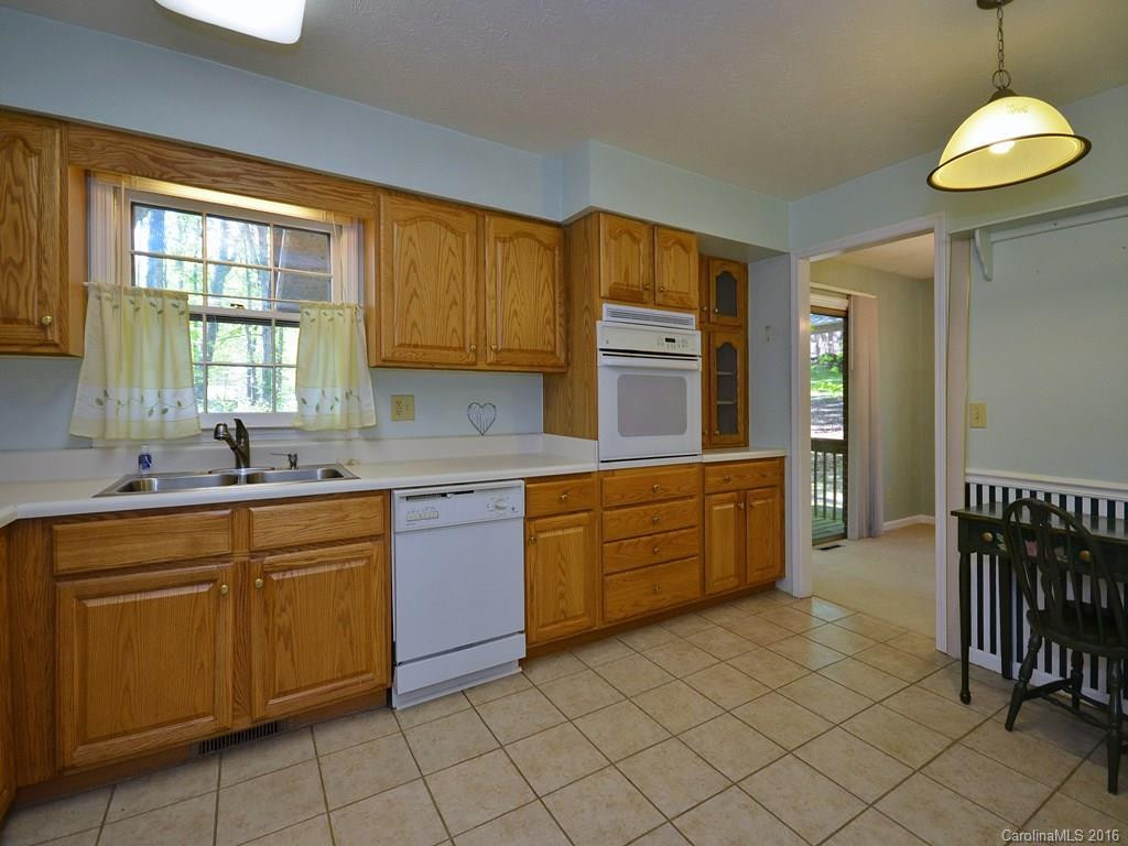 203 St Johns Street - Photo 4