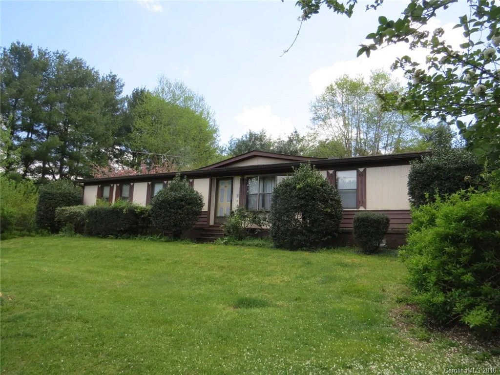 5521 Boylston Highway