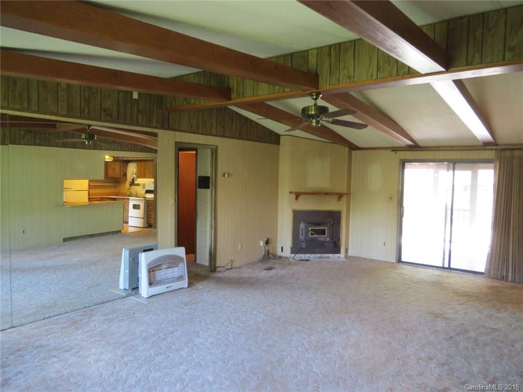 5521 Boylston Highway - Photo 13