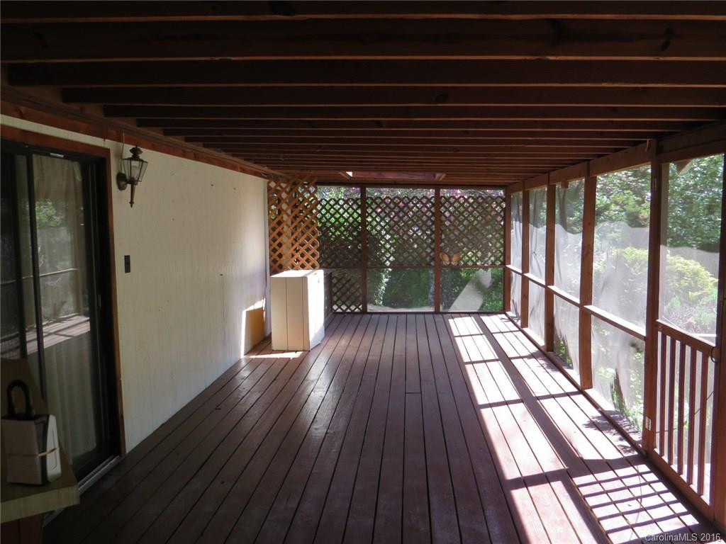 5521 Boylston Highway - Photo 16