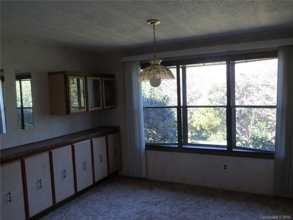 5521 Boylston Highway - Photo 6
