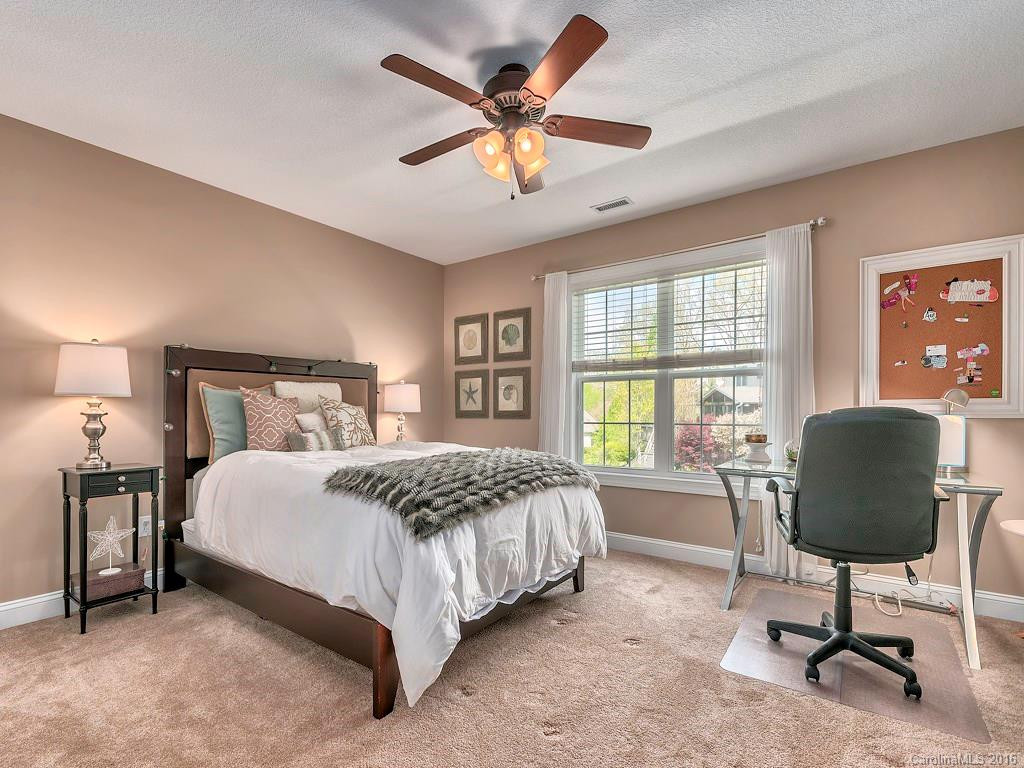 8 Perkins Court #36 - Photo 15