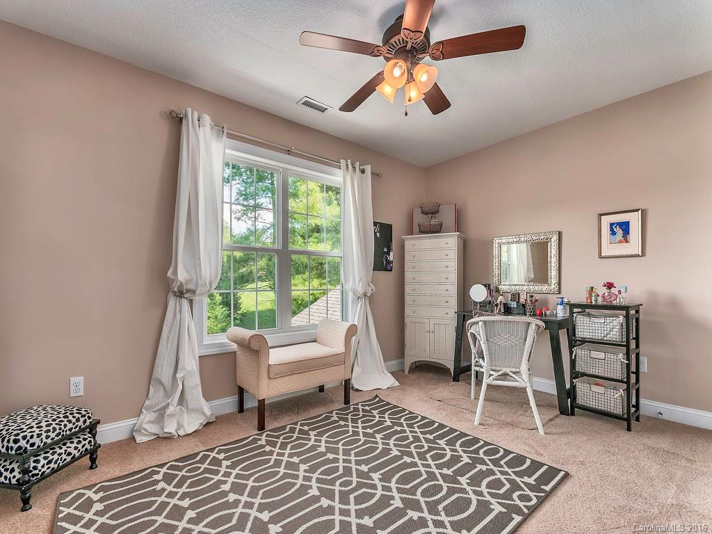 8 Perkins Court #36 - Photo 18