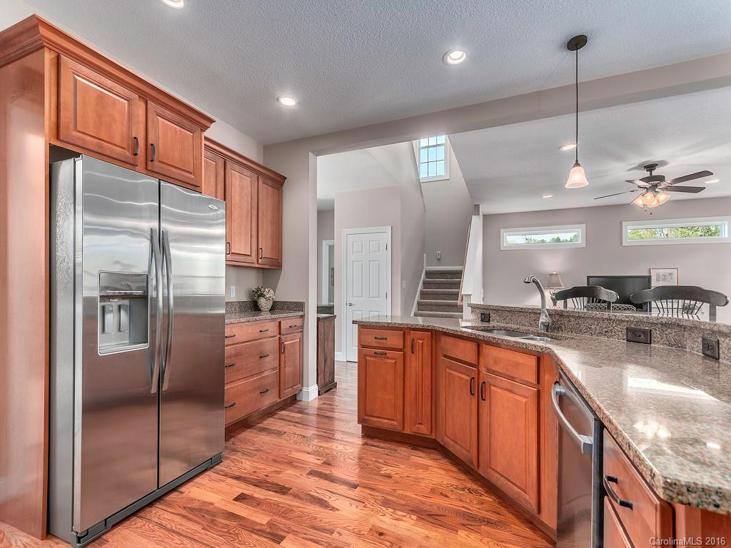 8 Perkins Court #36 - Photo 6