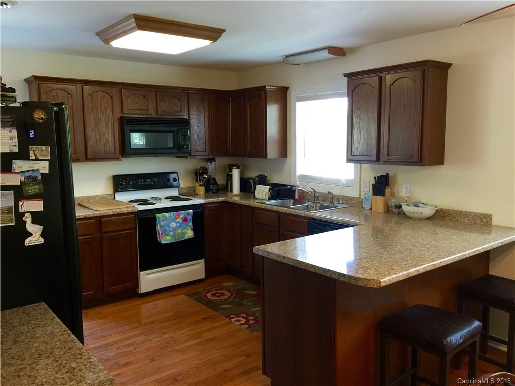 24 Griggs Road - Photo 2