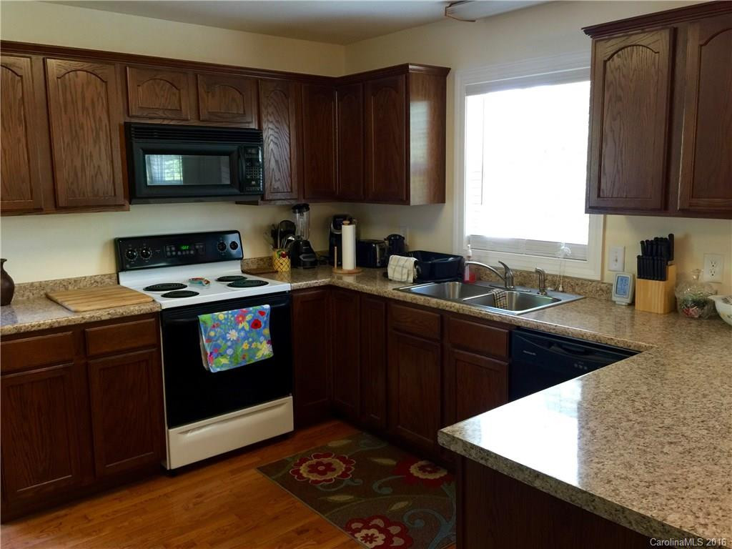 24 Griggs Road - Photo 4