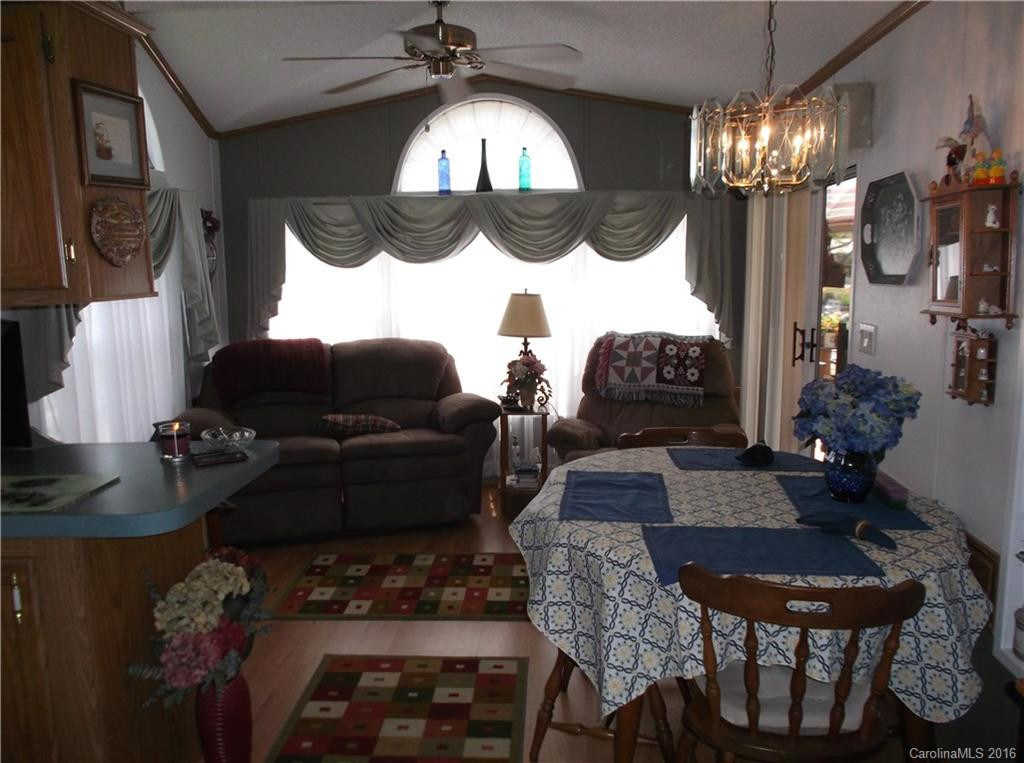 270 Aqua Vista - Photo 14