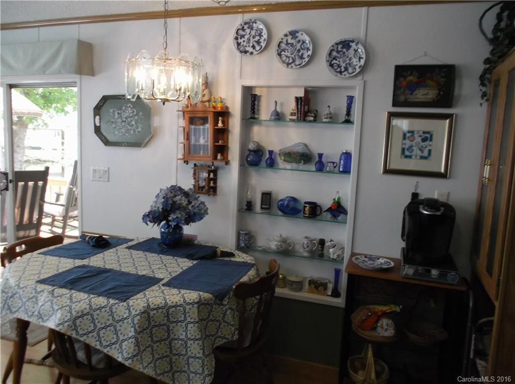 270 Aqua Vista - Photo 16
