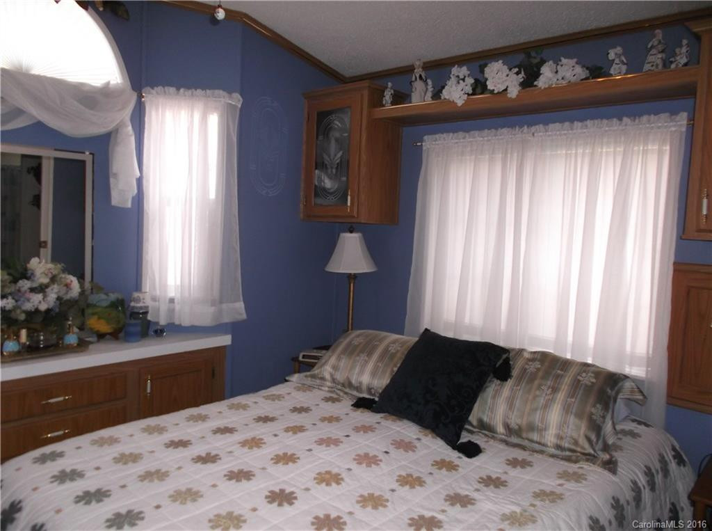 270 Aqua Vista - Photo 8