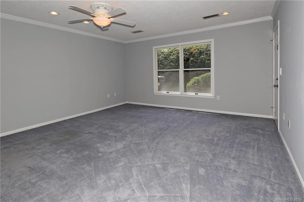 7 Bradford Circle #7 - Photo 13