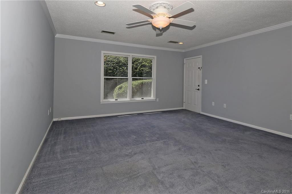 7 Bradford Circle #7 - Photo 14