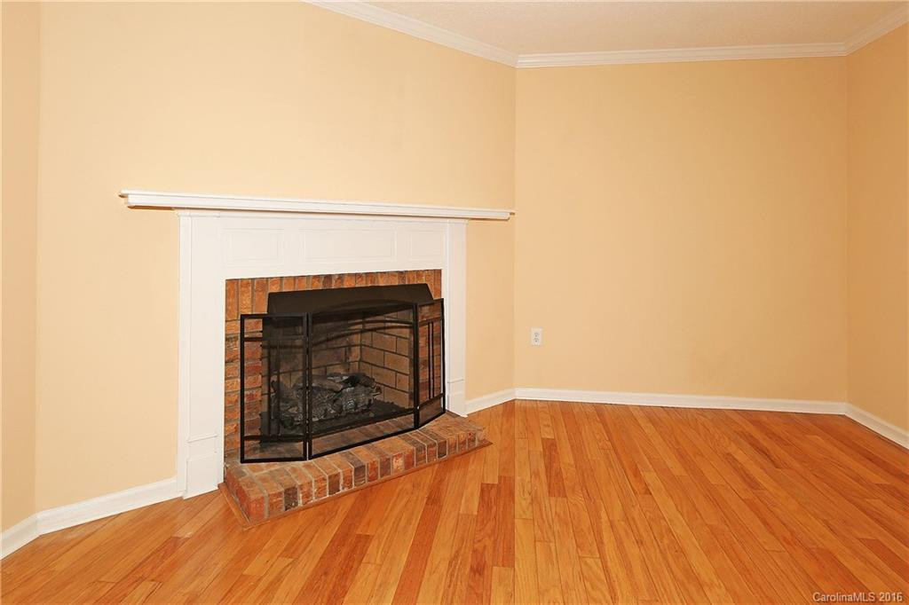 7 Bradford Circle #7 - Photo 5