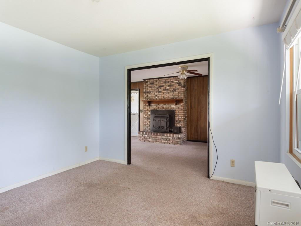 4 Hamburg Lane #9 - Photo 2