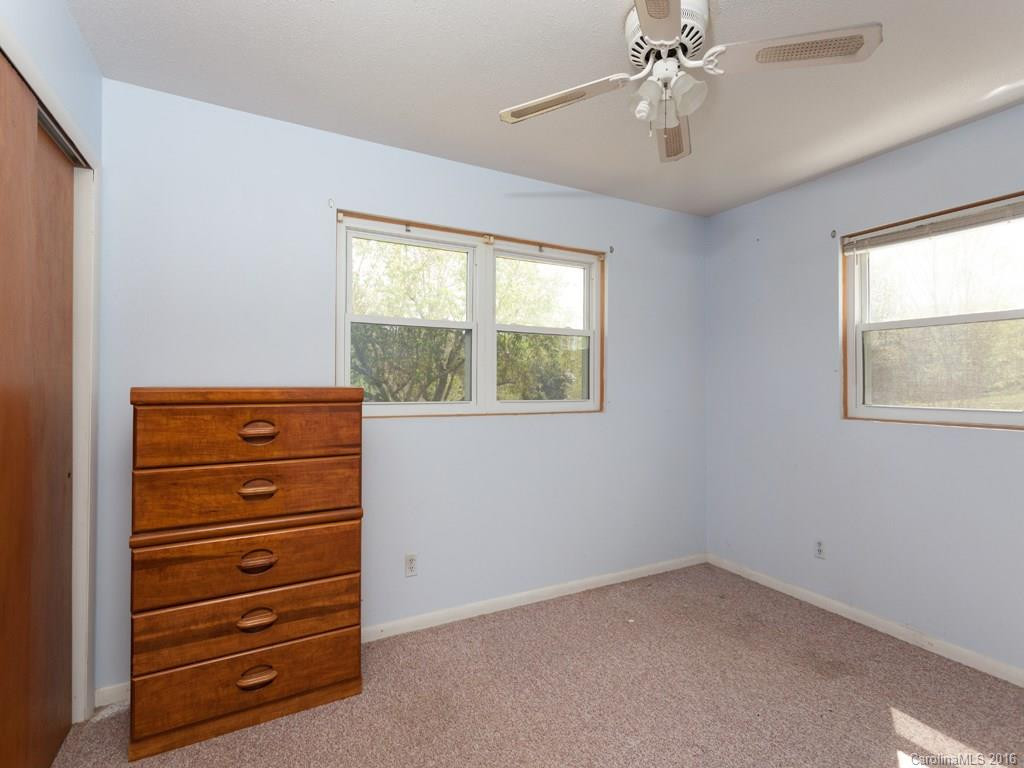 4 Hamburg Lane #9 - Photo 11