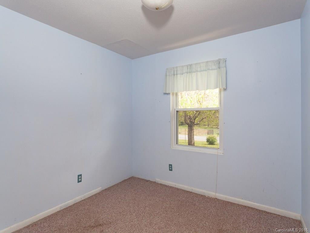 4 Hamburg Lane #9 - Photo 12