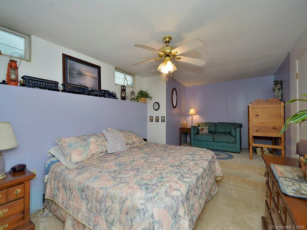 1053 Calvin Edney Road - Photo 14