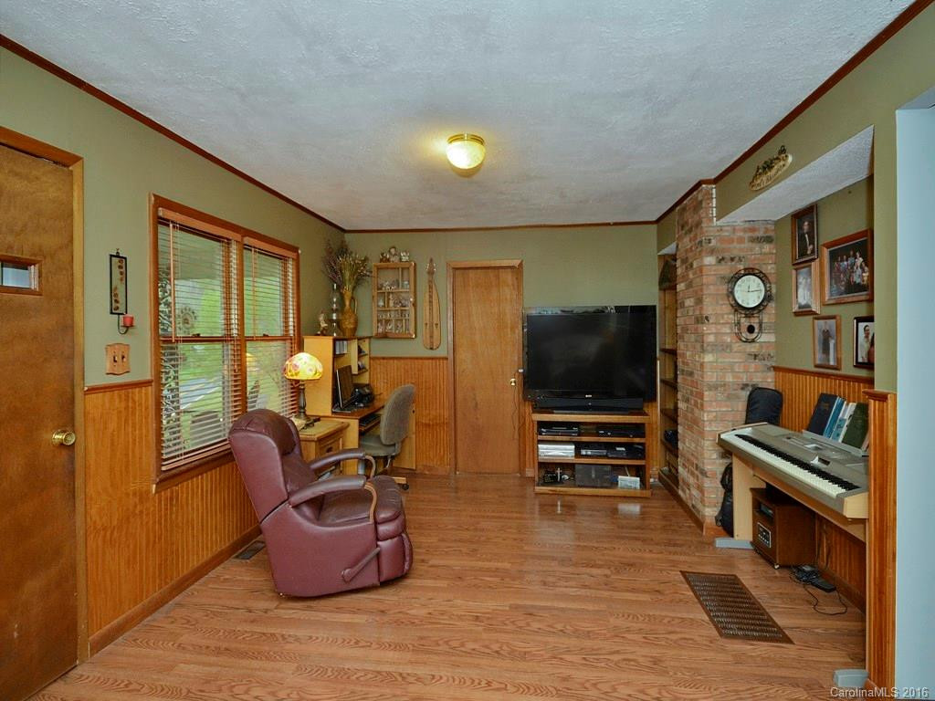 1053 Calvin Edney Road - Photo 5