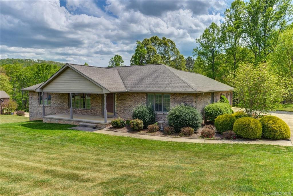 19 Shadow Brook Drive