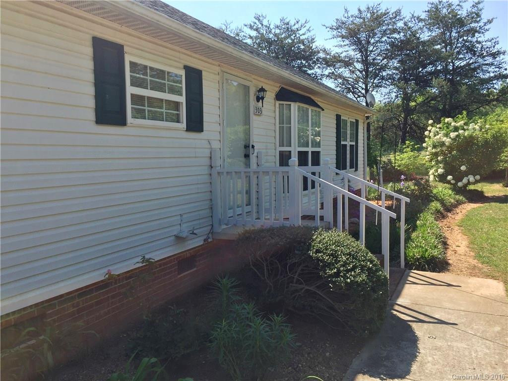 303 Walker Road - Photo 16