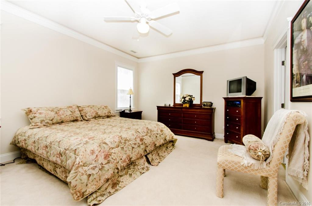 1406 Kenton Lane - Photo 12