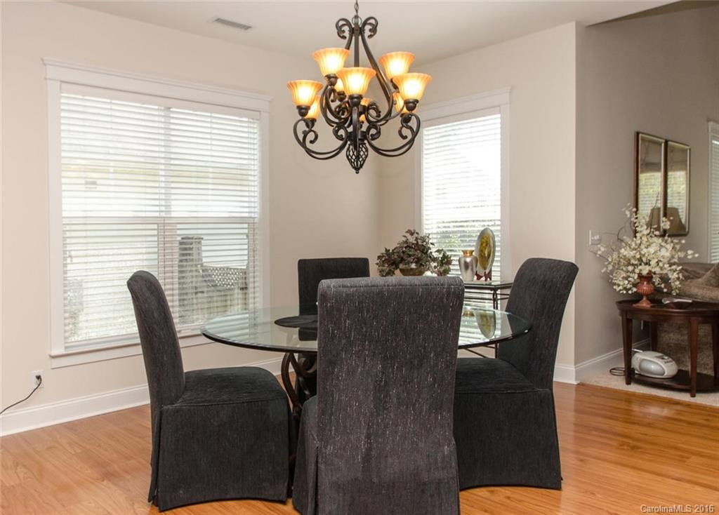 1406 Kenton Lane - Photo 8
