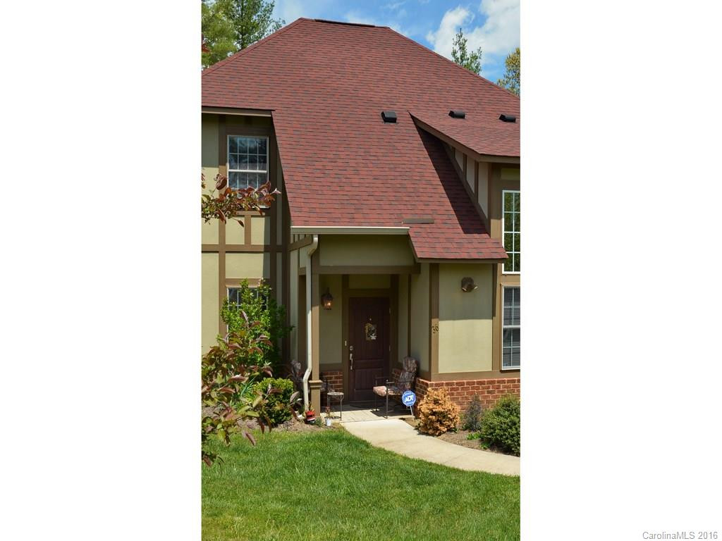36 Trafalgar Circle - Photo 2