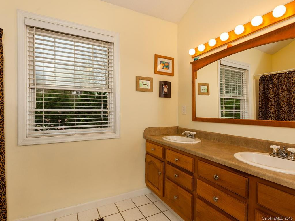 618 Dillard Avenue - Photo 12