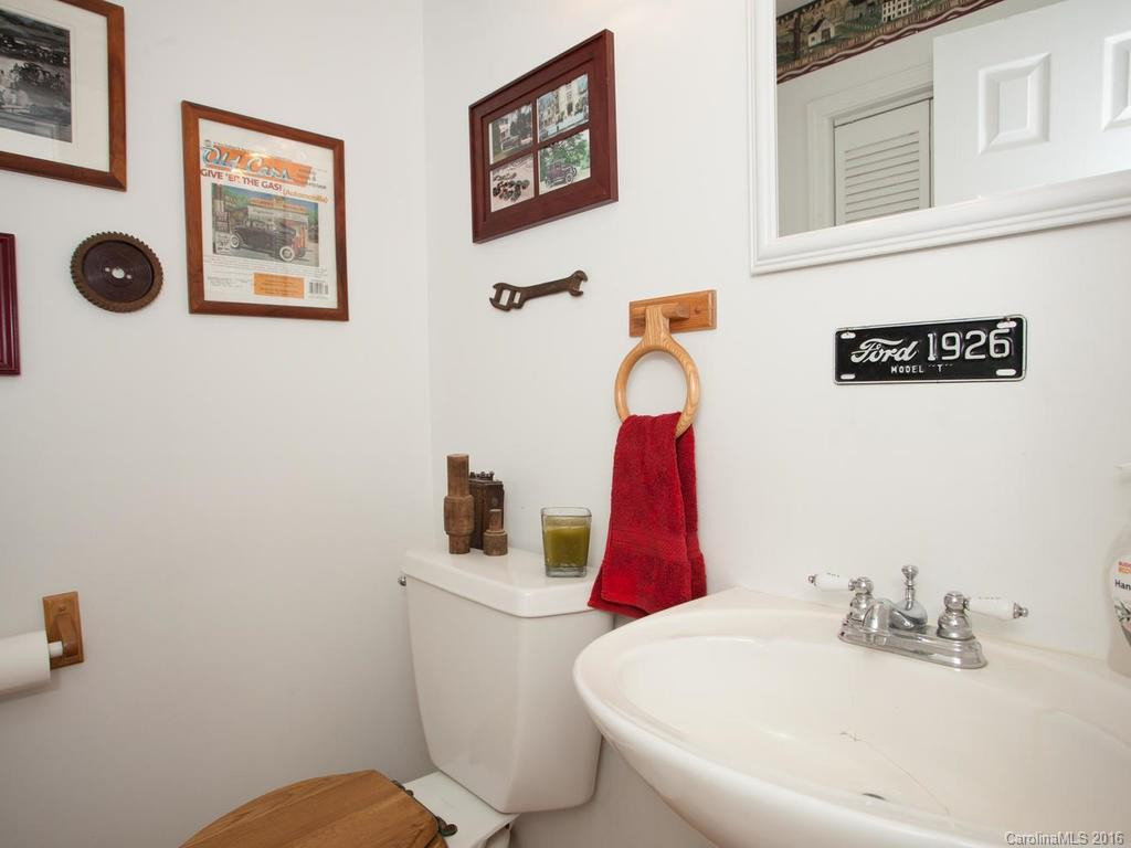 618 Dillard Avenue - Photo 13