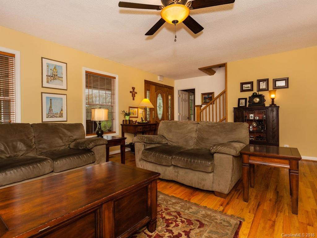 618 Dillard Avenue - Photo 5