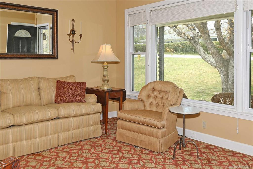 837 Mulberry Street - Photo 3