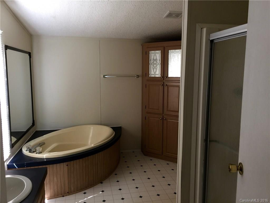 13344 Hwy 226 South - Photo 11