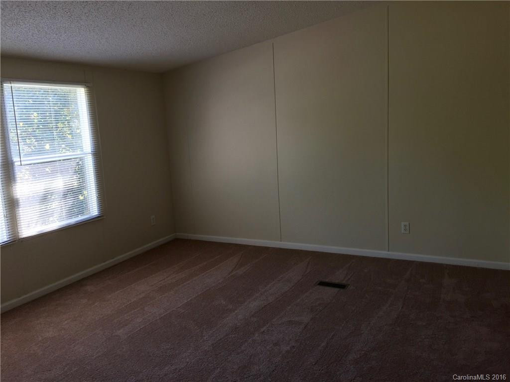 13344 Hwy 226 South - Photo 10