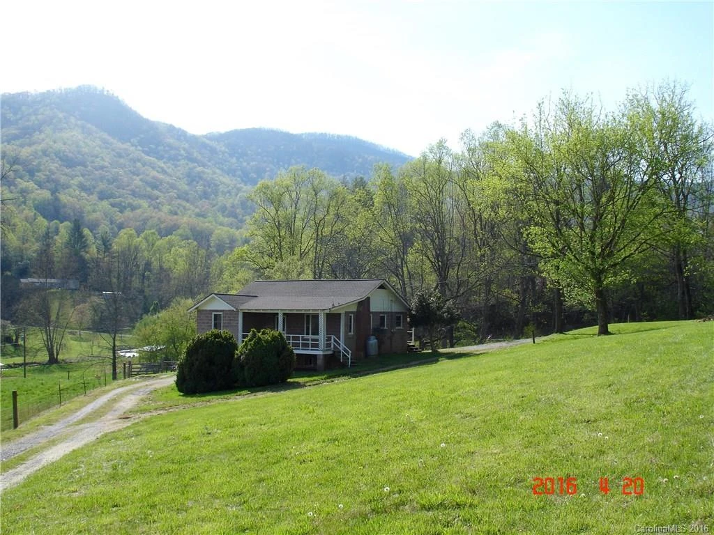 1417 Cullowhee Mountain Road