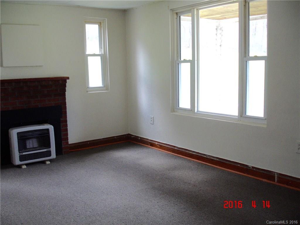 1417 Cullowhee Mountain Road - Photo 4