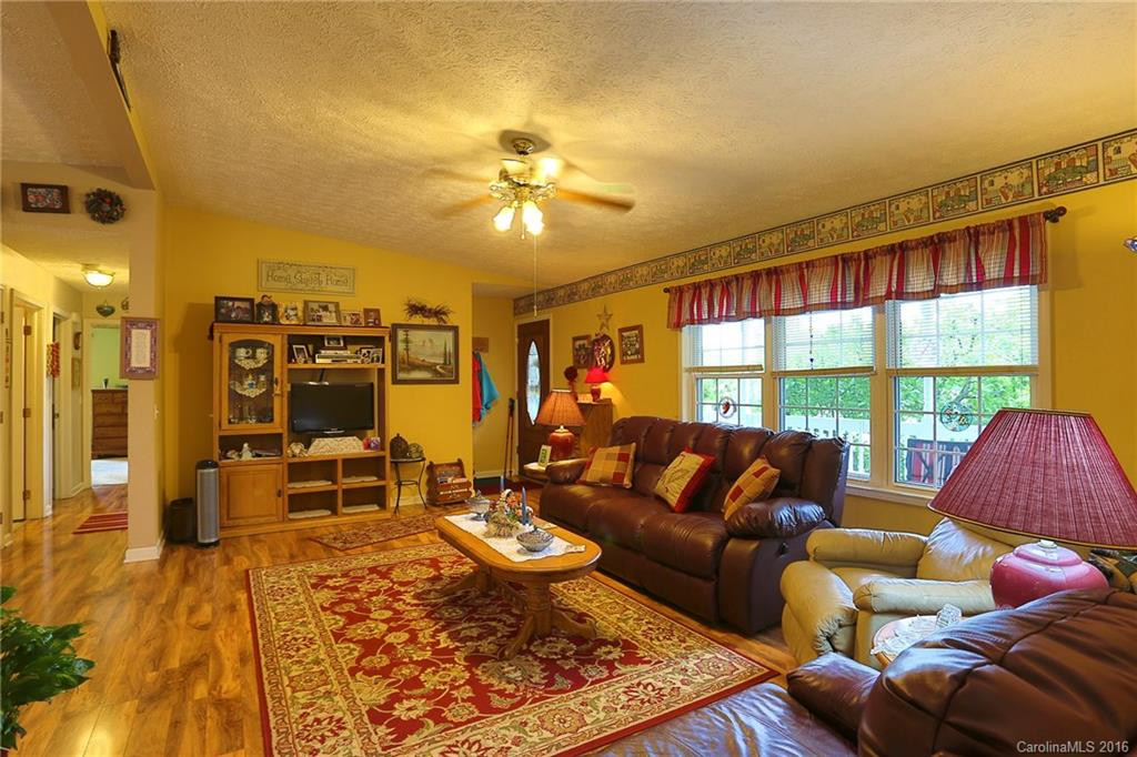 2957 Old Clear Creek Road - Photo 5