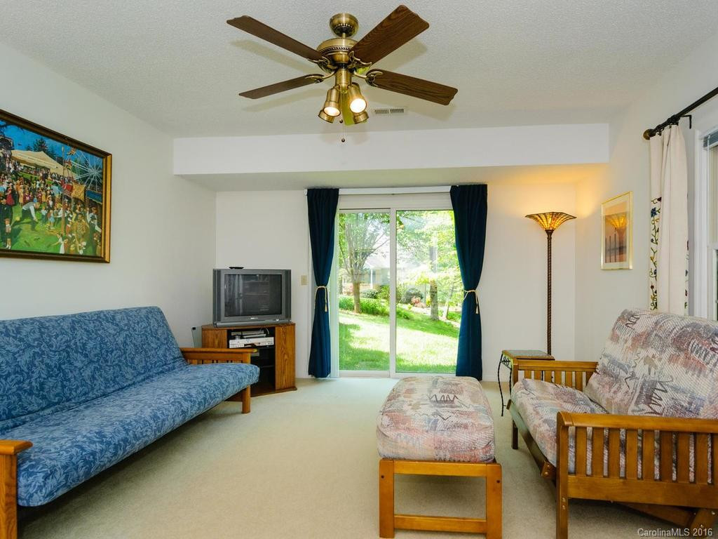 103 Daybreak Lane - Photo 15