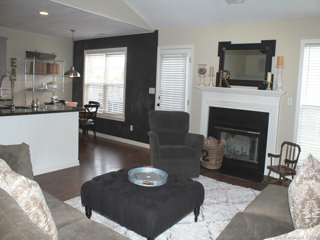 39 Sunberry Trail - Photo 2
