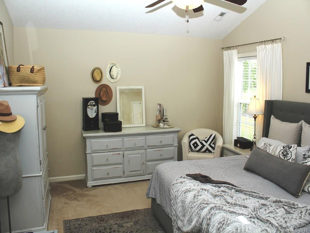 39 Sunberry Trail - Photo 8