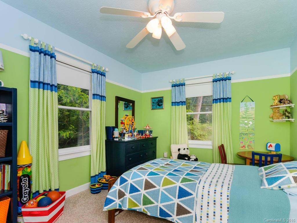 8 Fieldcrest Circle - Photo 18