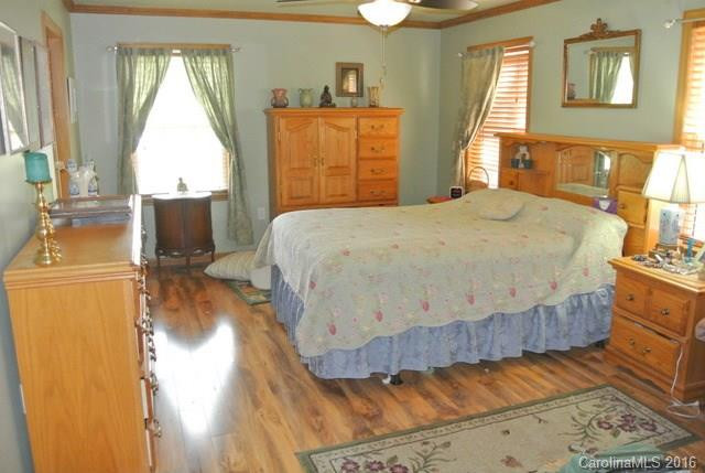 11 Avondale Circle - Photo 7