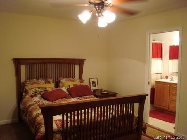126 Rotunda Circle #126 - Photo 14