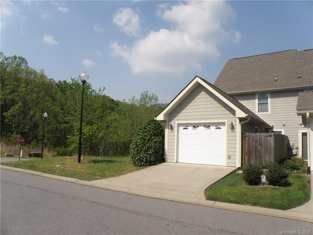 126 Rotunda Circle #126 - Photo 3