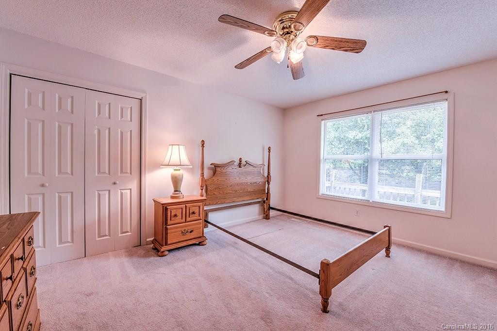 72 Sarah Court #36 - Photo 17