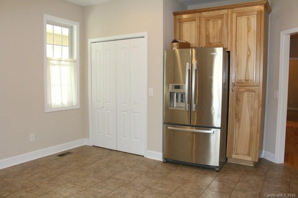 302 Tate Street - Photo 11