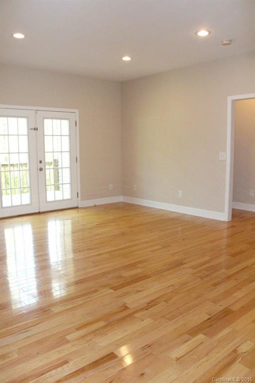 302 Tate Street - Photo 5