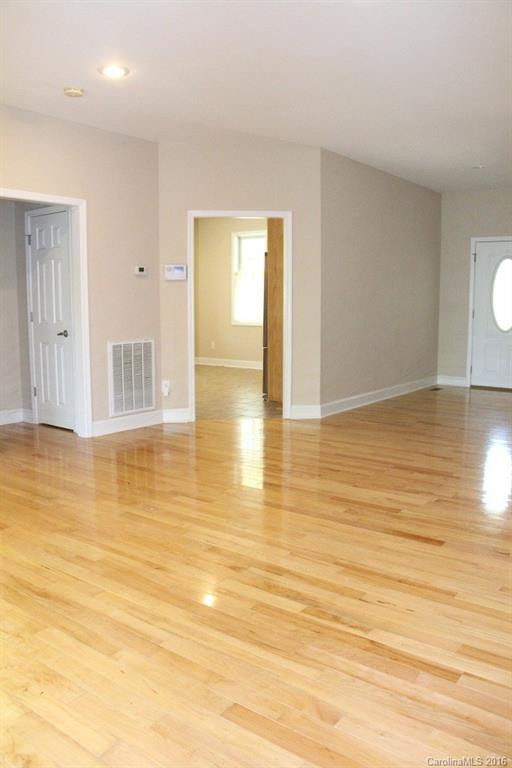 302 Tate Street - Photo 7