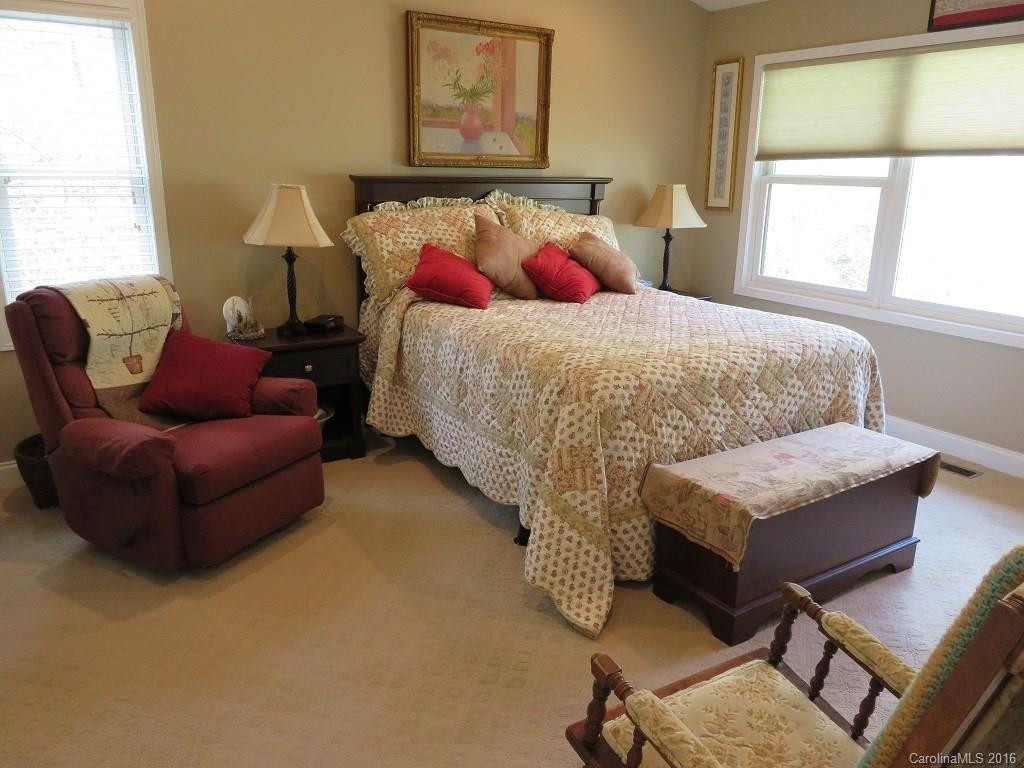 301 Qualla Circle #L68 U68 - Photo 9