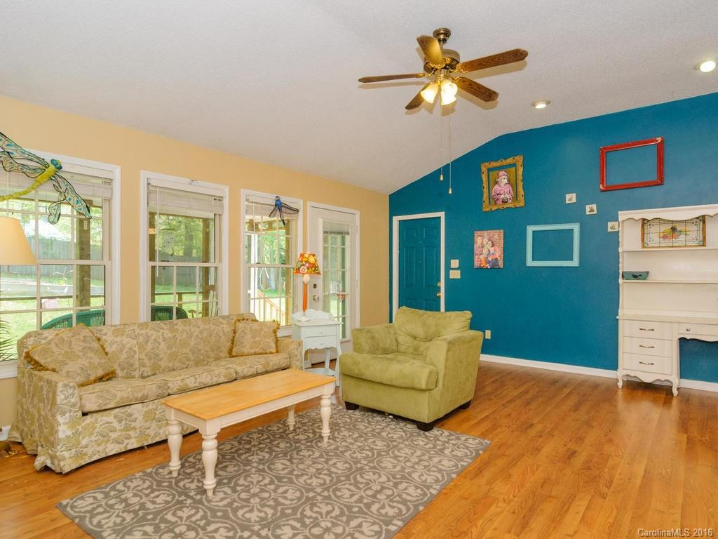1 Twin Lakes Drive - Photo 6